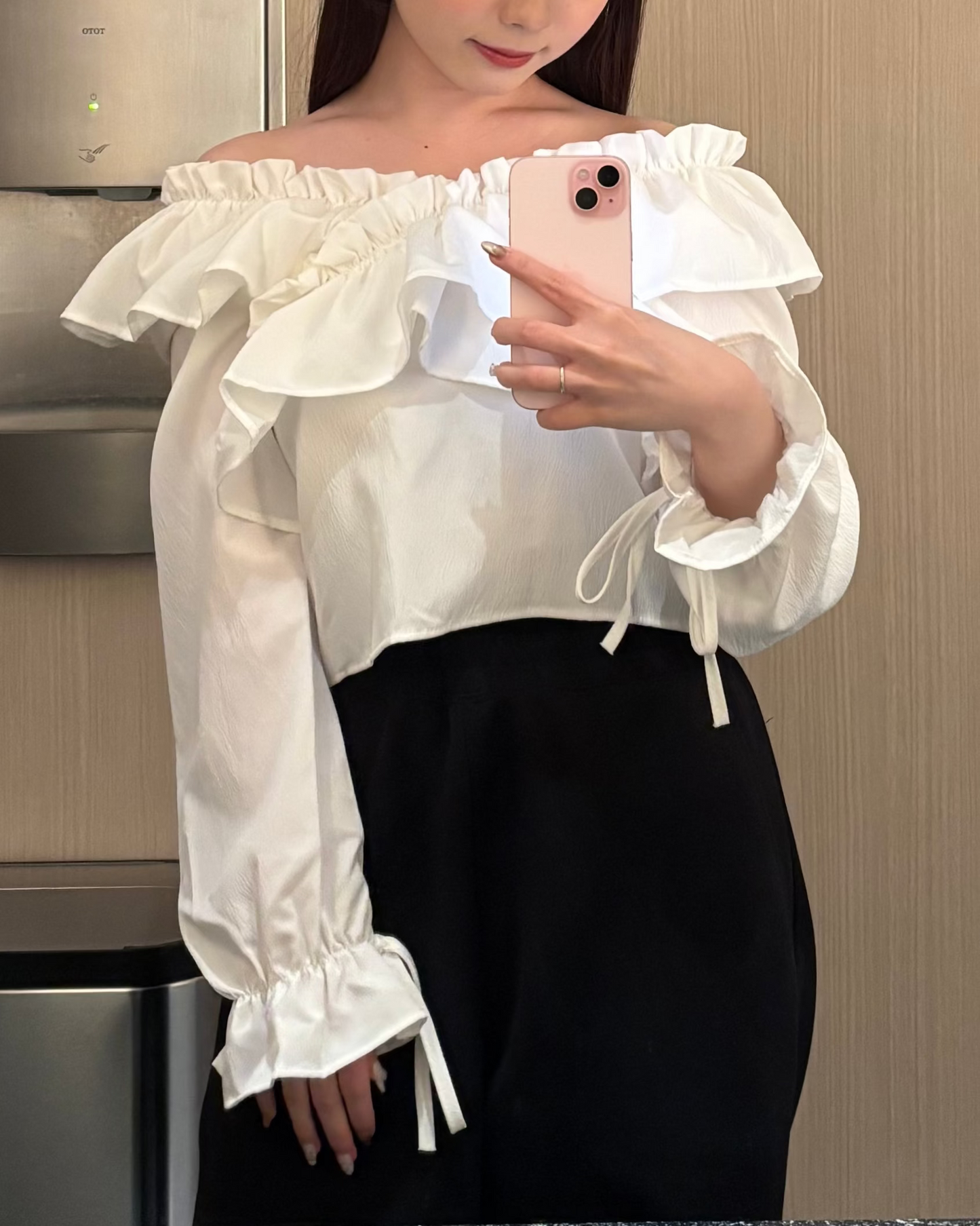 クロスフリル リボンブラウス