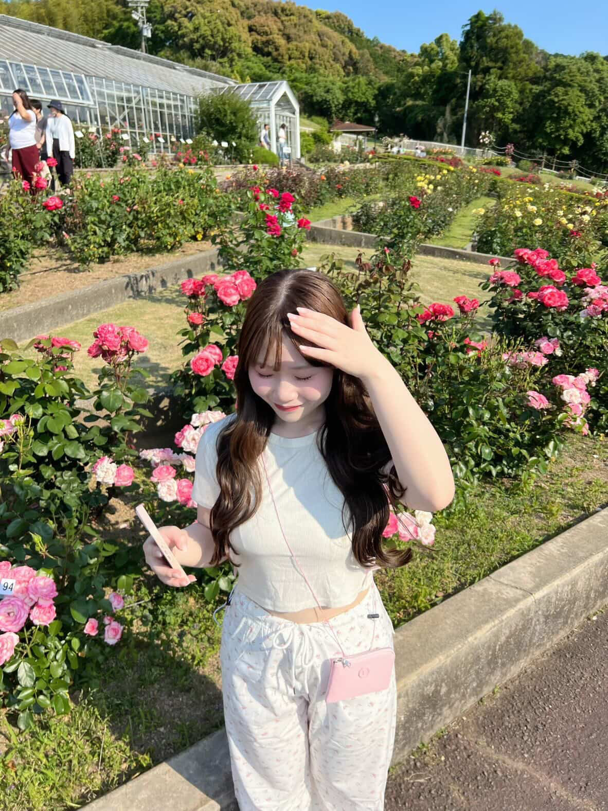 [produced by ゆづき] 花柄カーゴパンツ