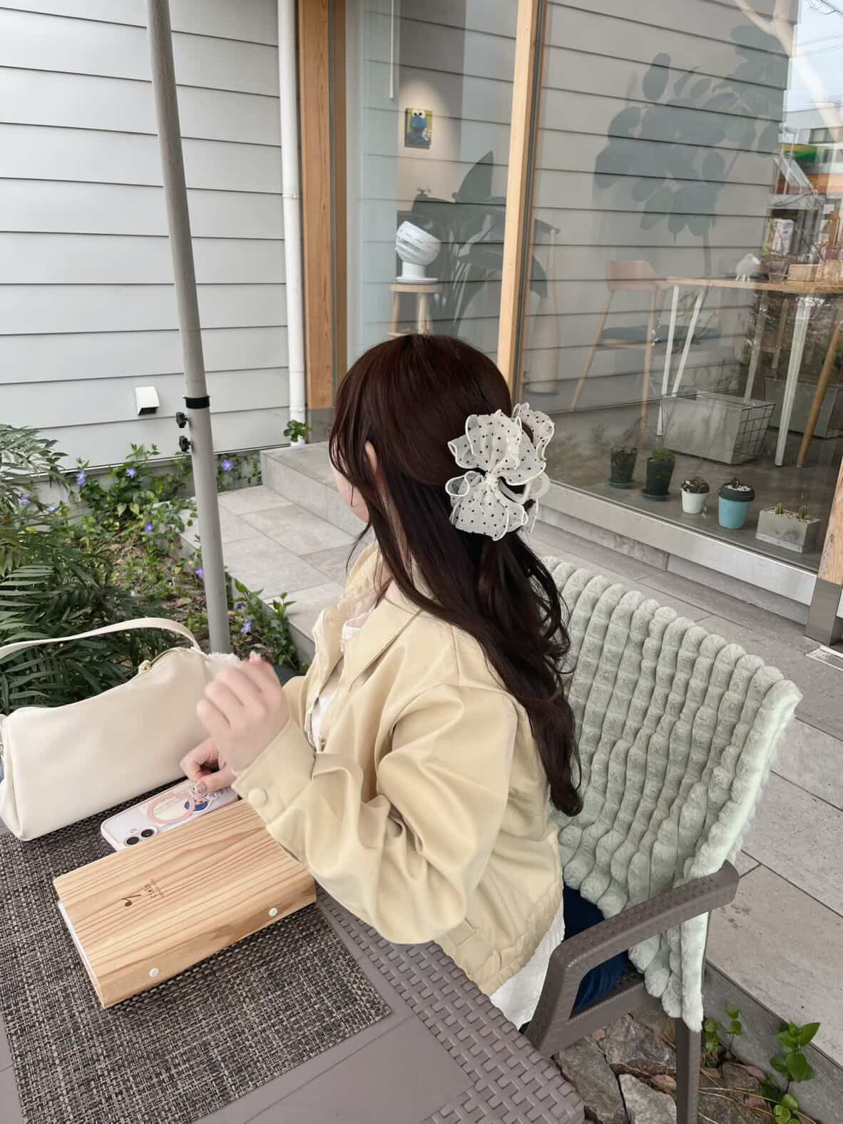 [produced by ゆづき] フリルボタンクリームブルゾン