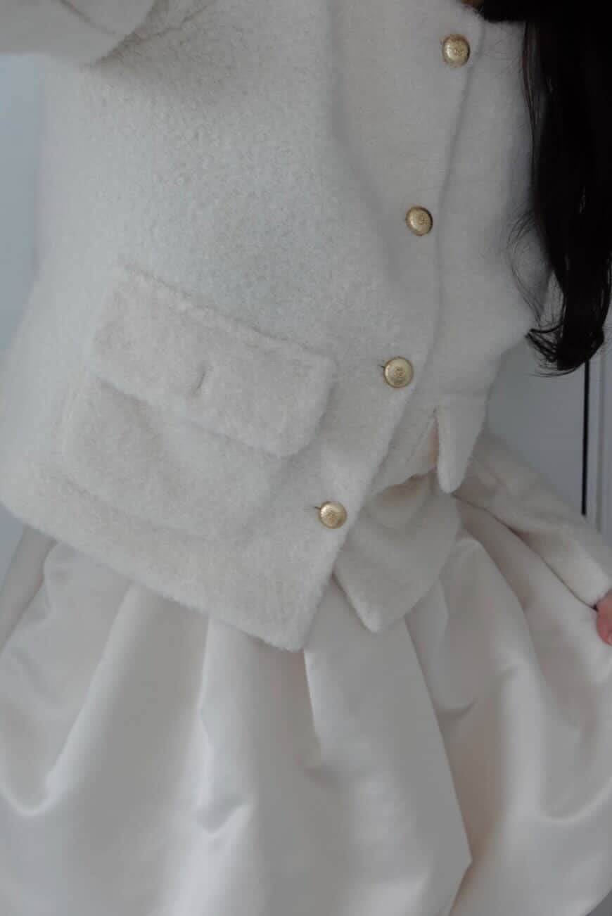 [produced by konomi] ホワイトボアジャケット