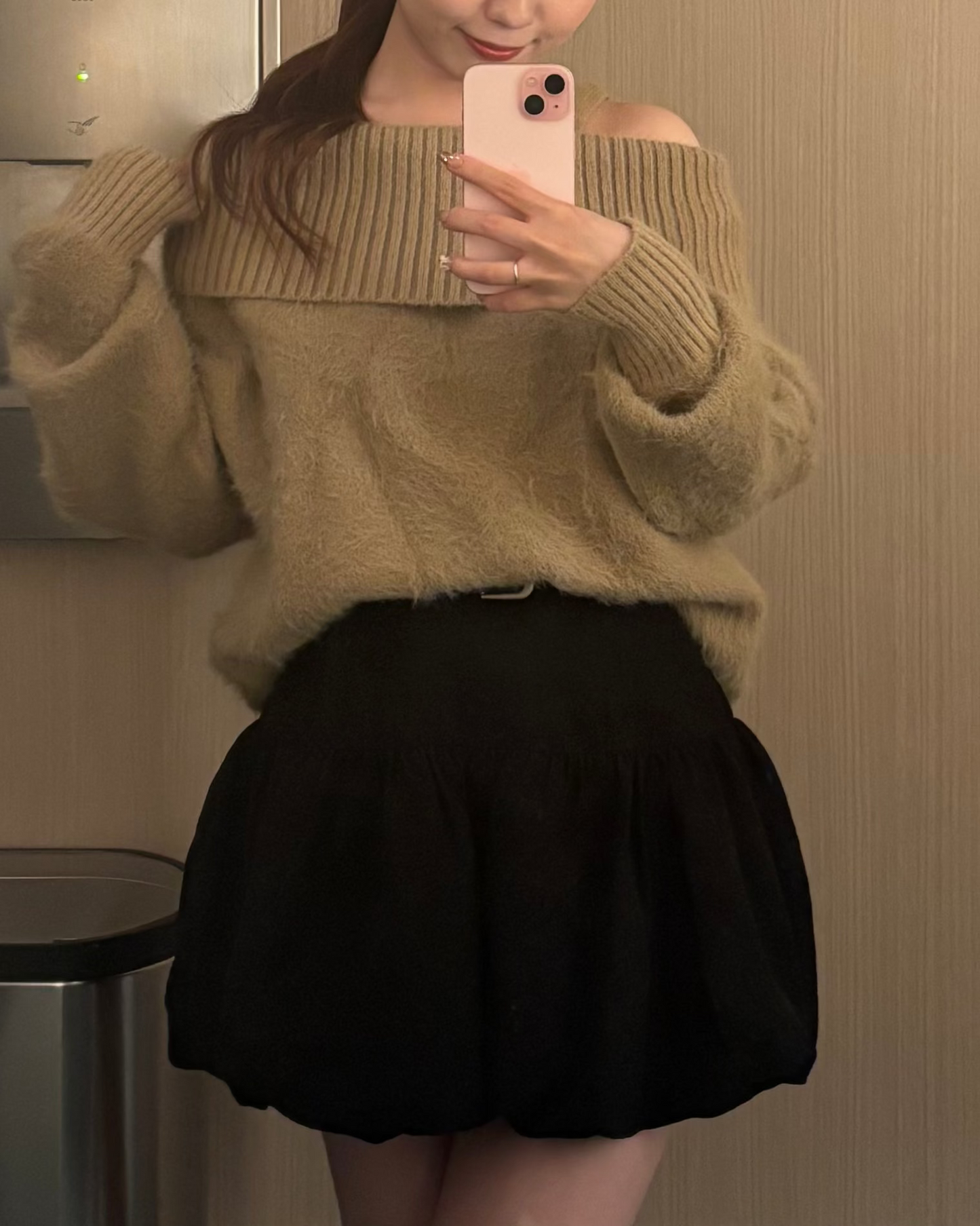 オフショル ニットトップス
